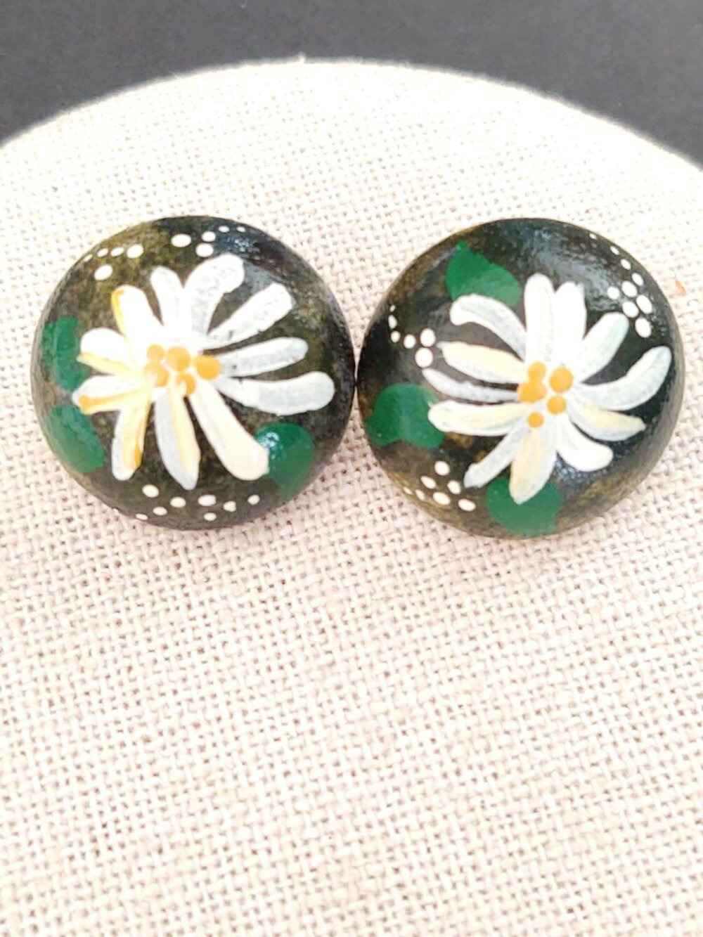 Handmade vintage daisy painted wooden earrings